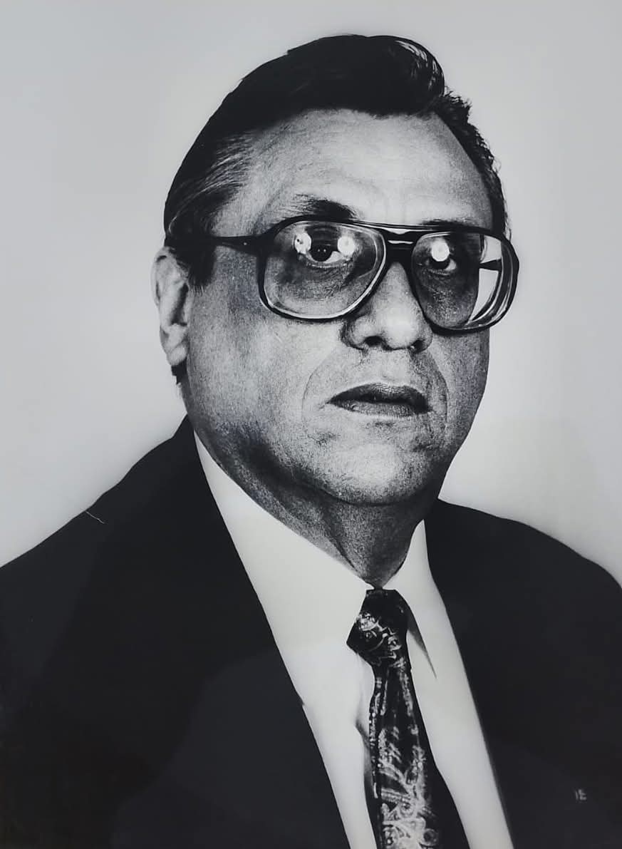Professor Chicão